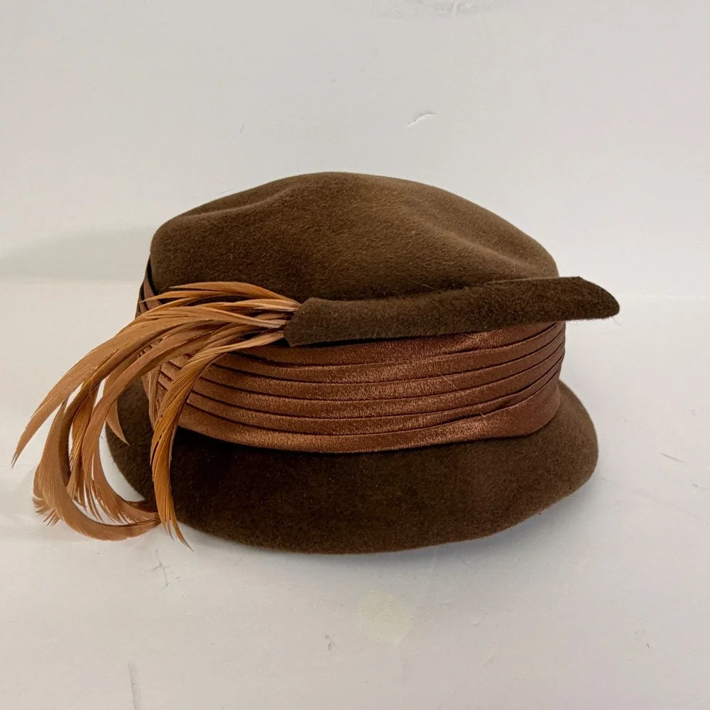 Vintage Deluxe Velour Brown Felt Tilt Hat Feather Cocktail Church Fascinator